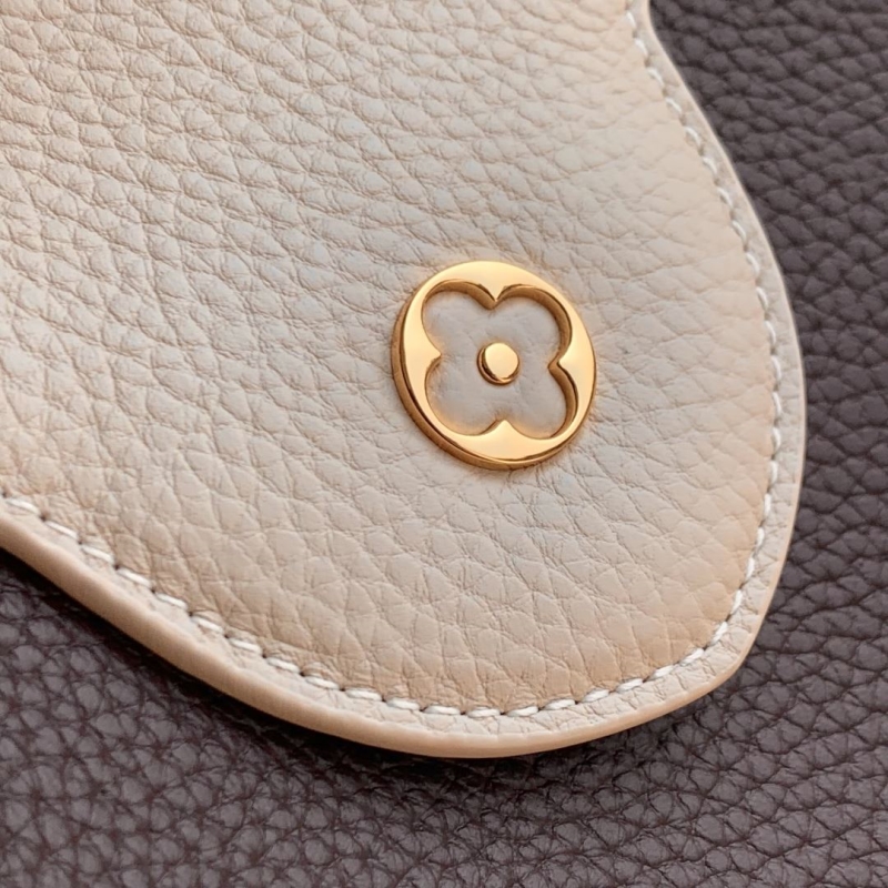 LV Capucines Bags